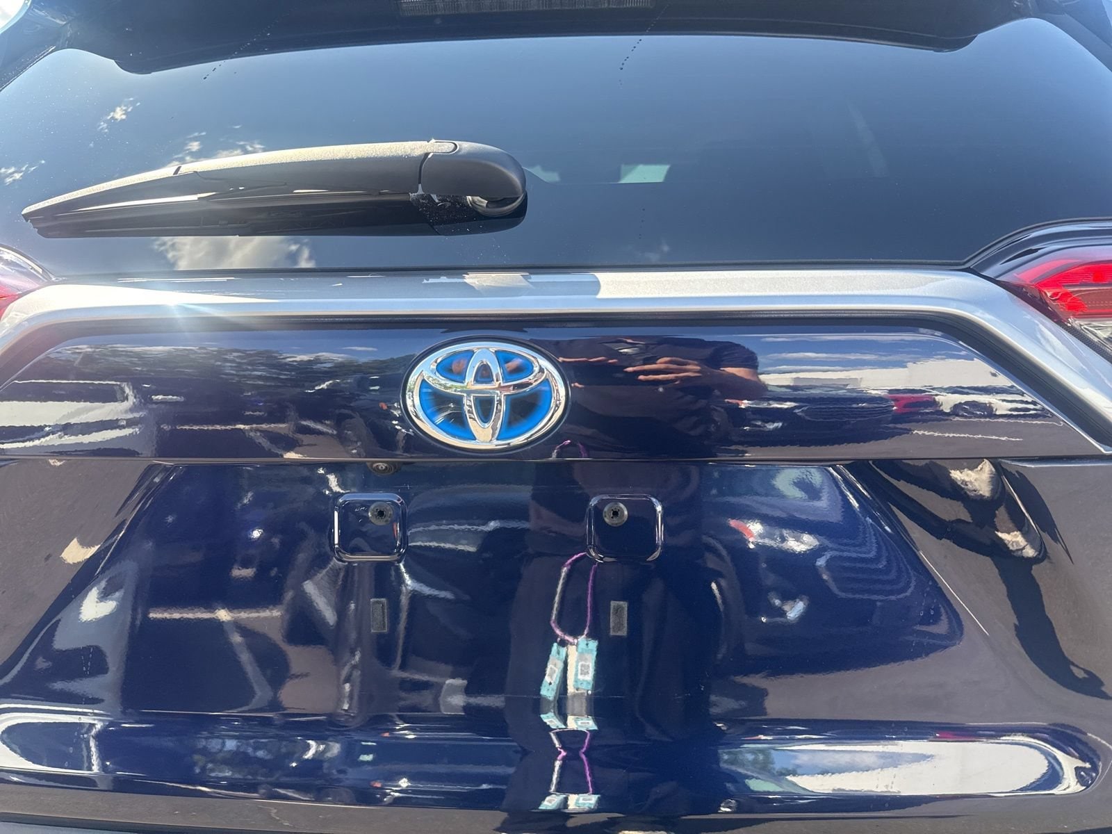 Thumbnail: 2020 Toyota RAV4 - 17