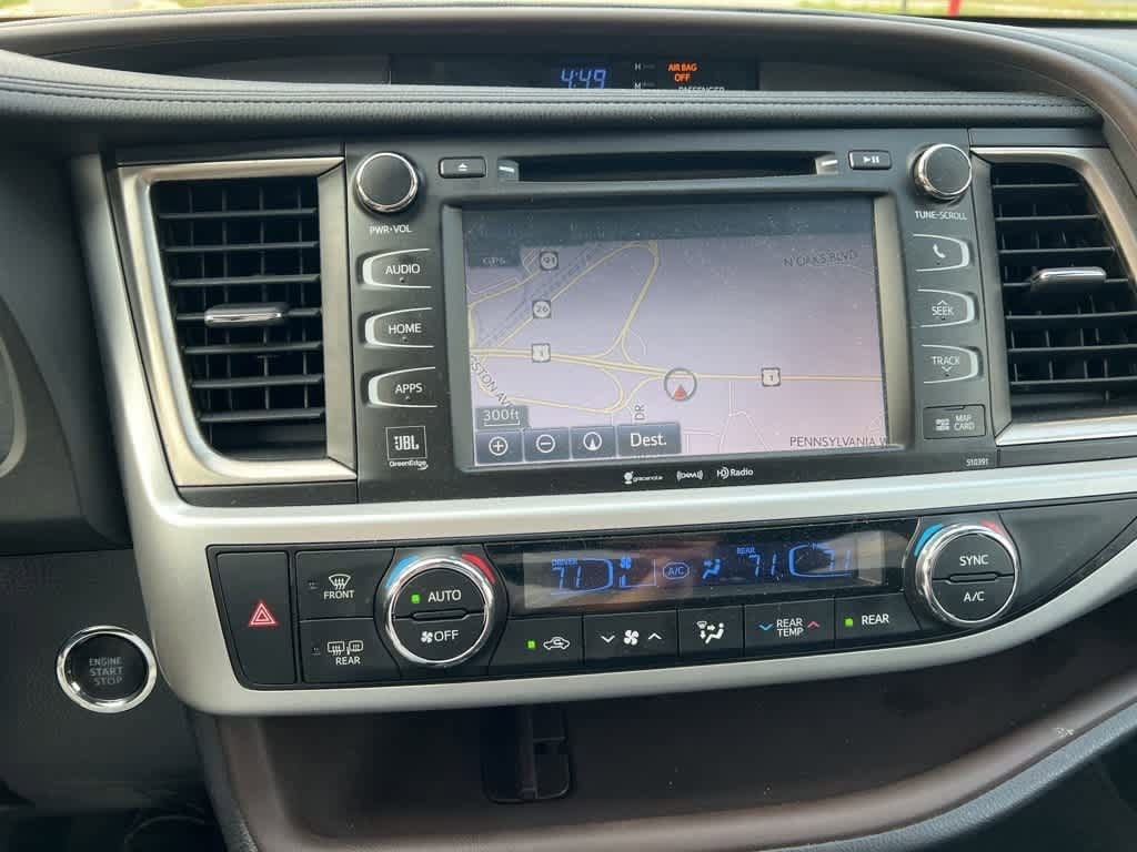Thumbnail: 2019 Toyota Highlander - 5