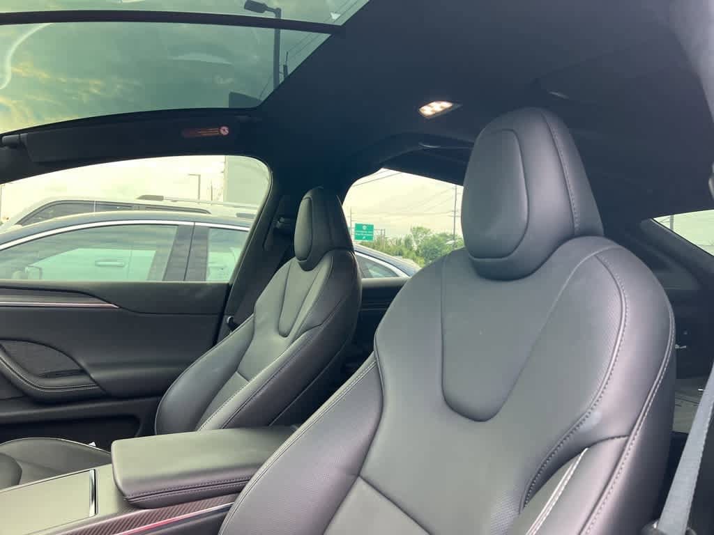 Thumbnail: 2023 Tesla Model X - 15