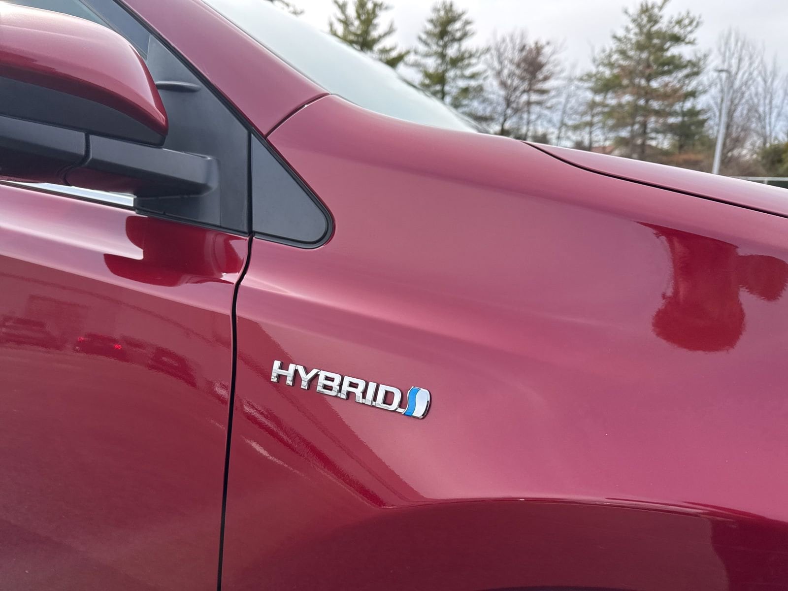 Thumbnail: 2018 Toyota RAV4 - 15