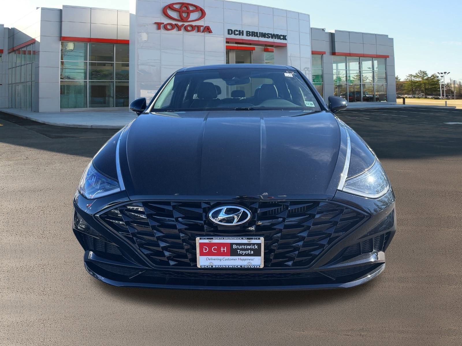 Thumbnail: 2023 Hyundai Sonata - 2