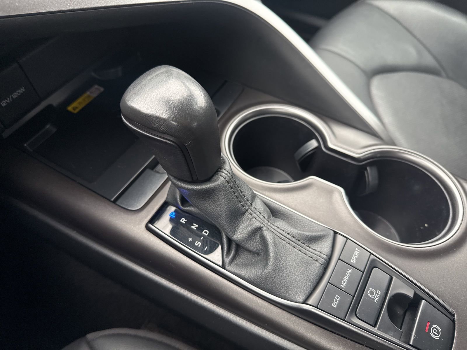 Thumbnail: 2024 Toyota Camry - 27