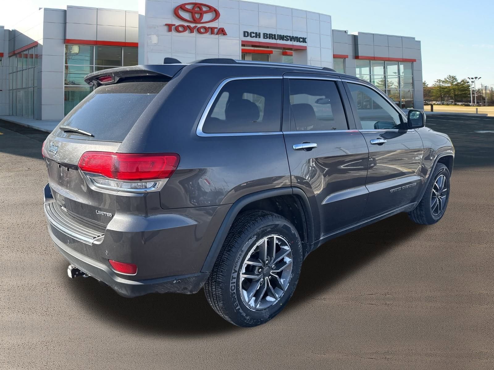 Thumbnail: 2019 Jeep Grand Cherokee - 5