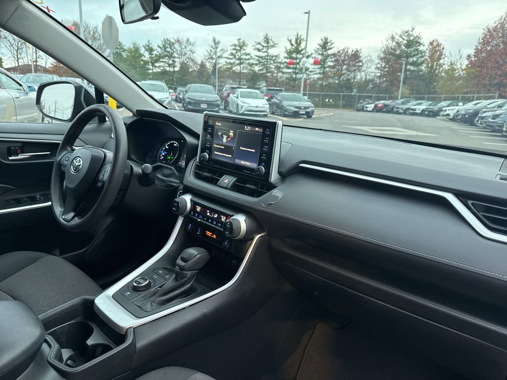 Thumbnail: 2019 Toyota RAV4 - 22