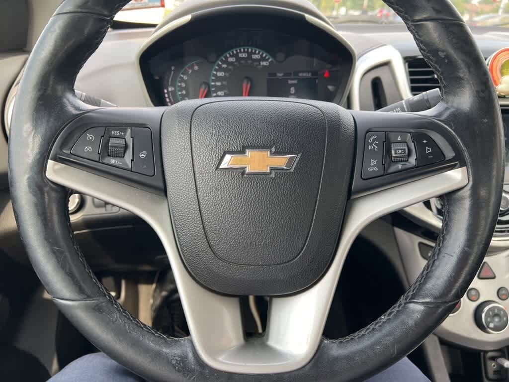 Thumbnail: 2018 Chevrolet Sonic - 18