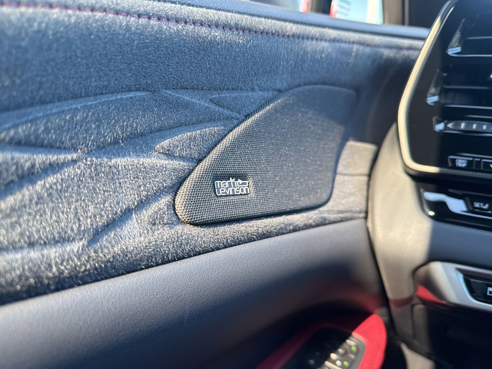 Thumbnail: 2024 Lexus RX - 32