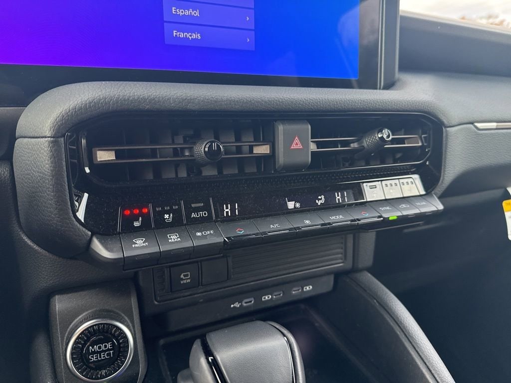 Thumbnail: 2025 Toyota Land Cruiser - 22