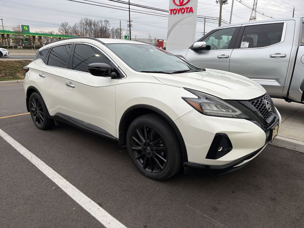 Used 2023 Nissan Murano SV SUV