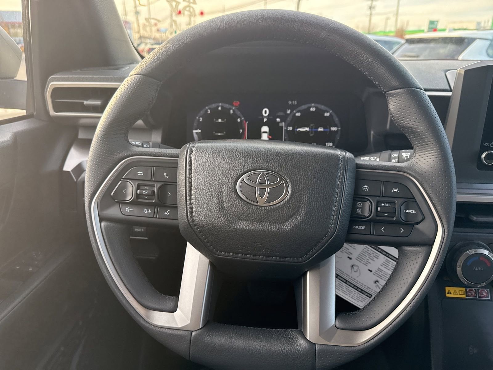 Thumbnail: 2025 Toyota 4Runner - 17