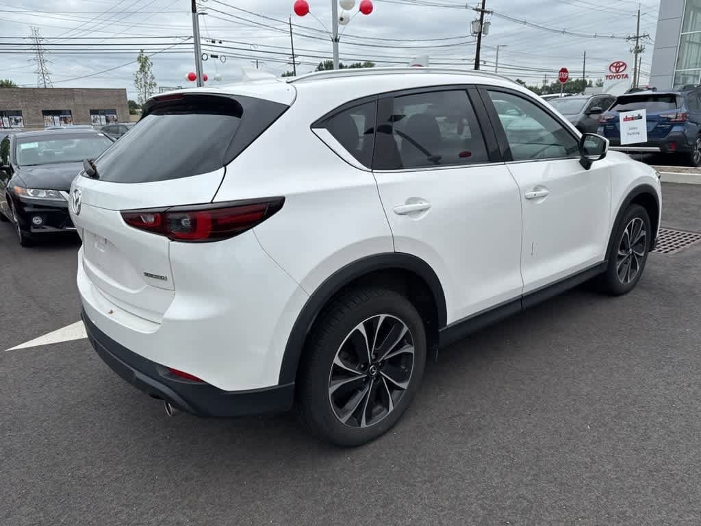 Thumbnail: 2022 Mazda CX-5 - 3