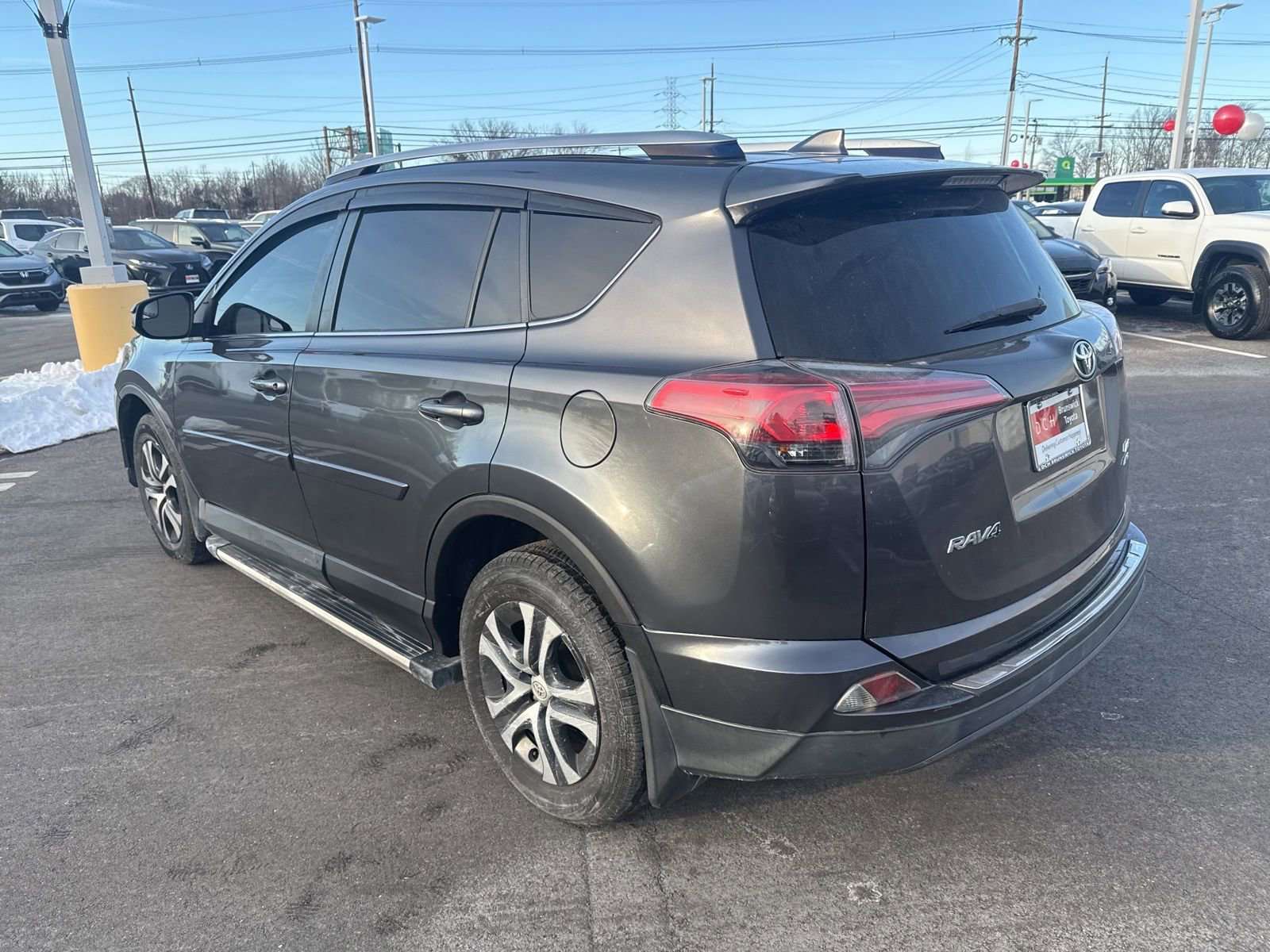 Thumbnail: 2017 Toyota RAV4 - 16