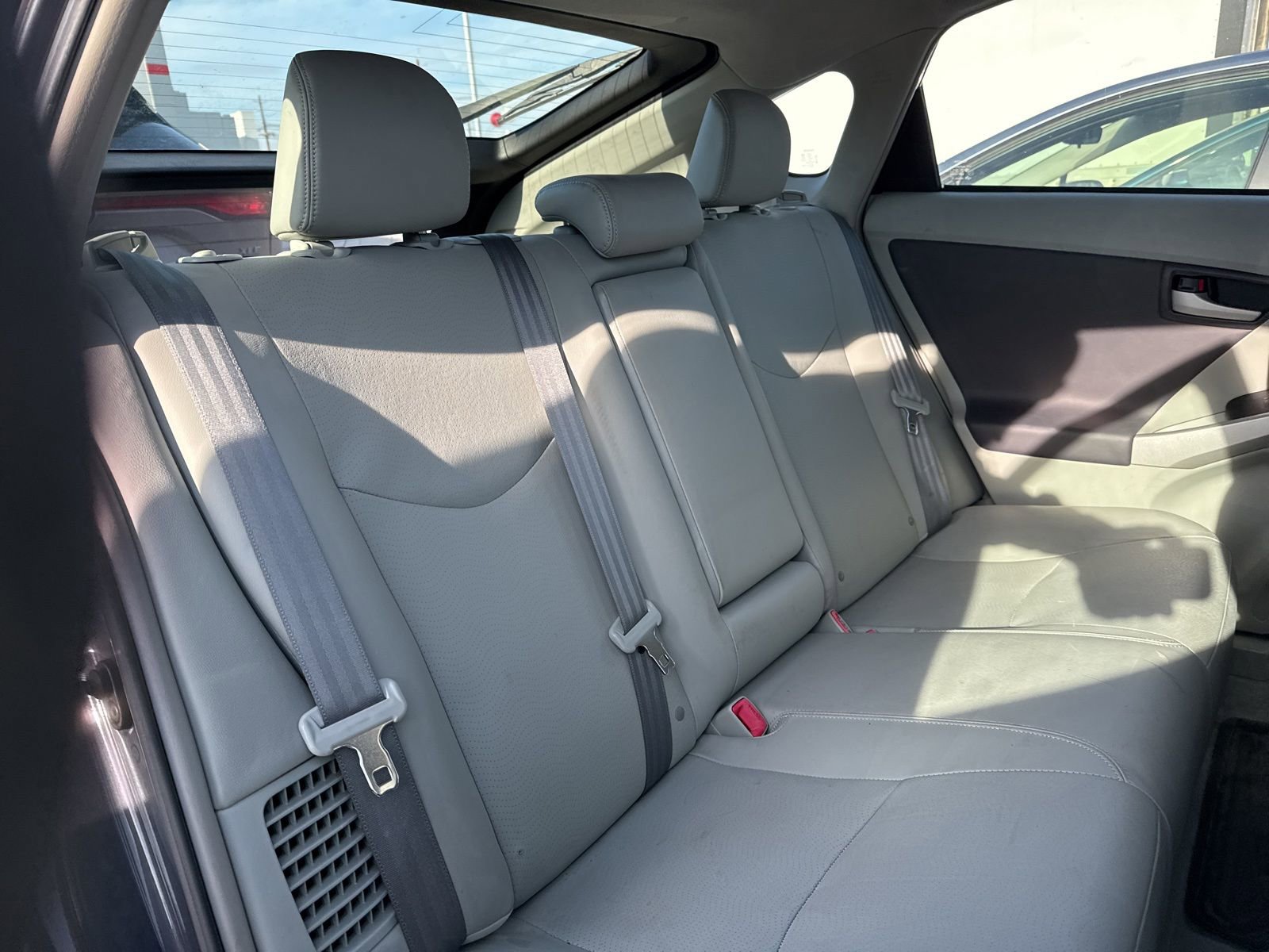 Thumbnail: 2010 Toyota Prius - 17