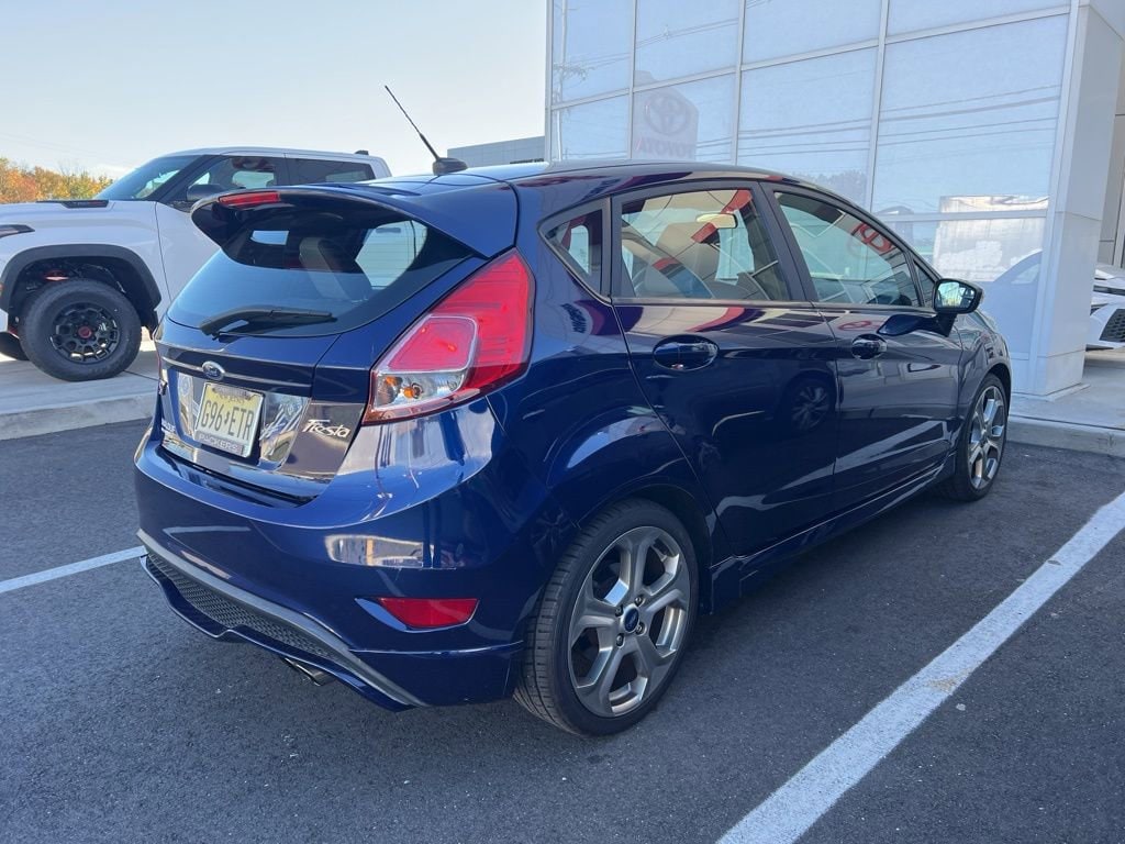 Thumbnail: 2016 Ford Fiesta - 3