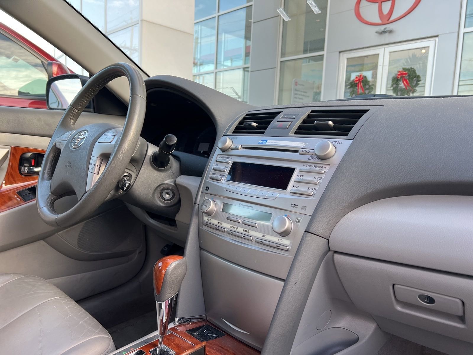 Thumbnail: 2010 Toyota Camry - 15