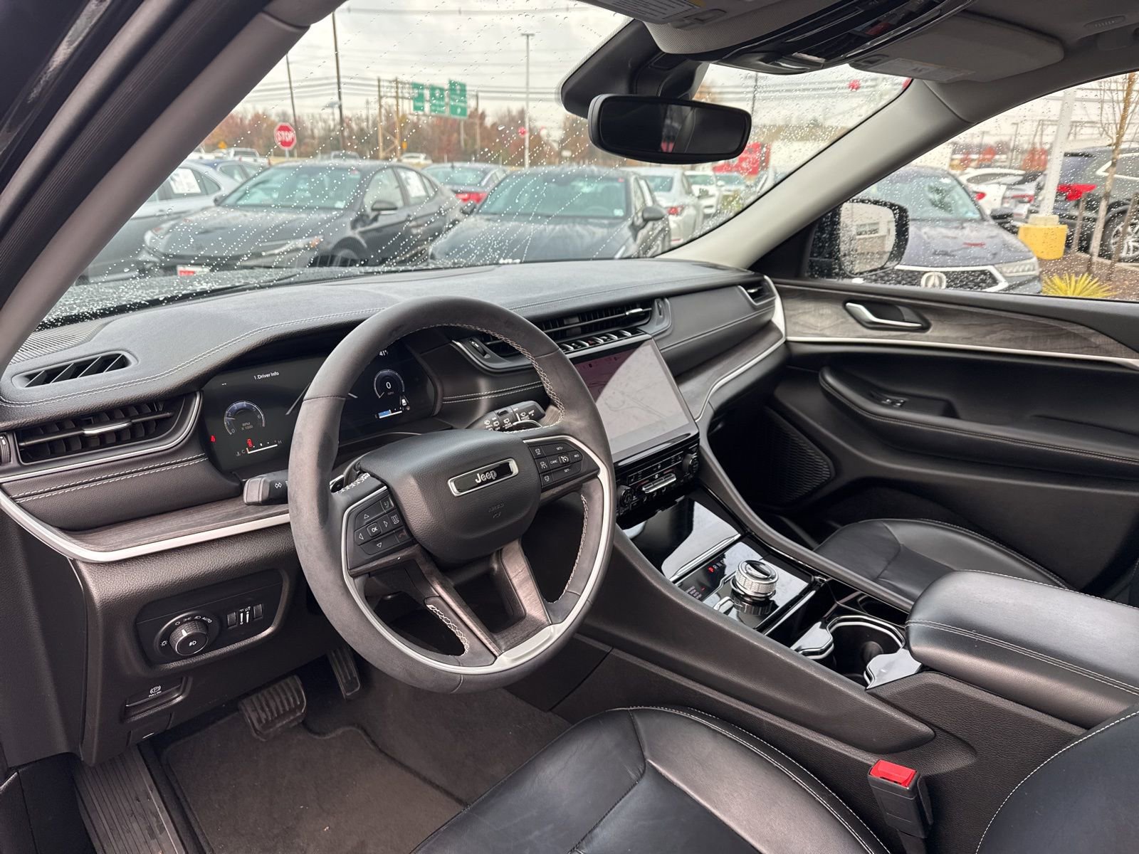 Thumbnail: 2023 Jeep Grand Cherokee - 19