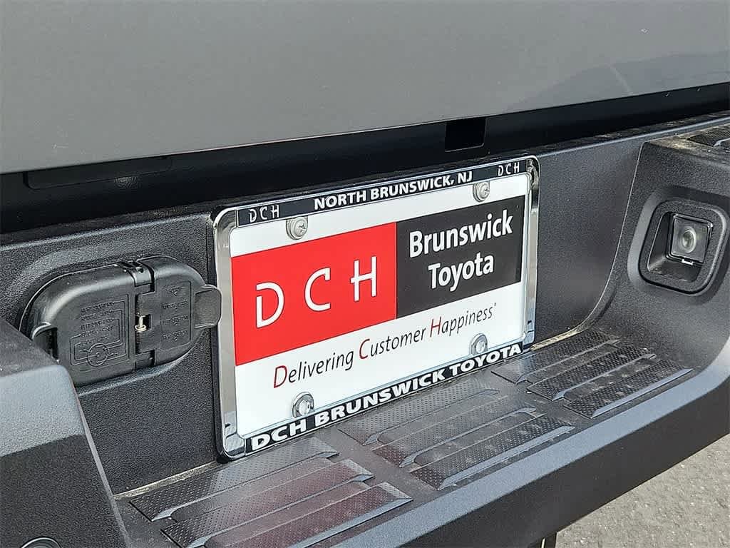 Thumbnail: 2025 Toyota Tacoma - 17