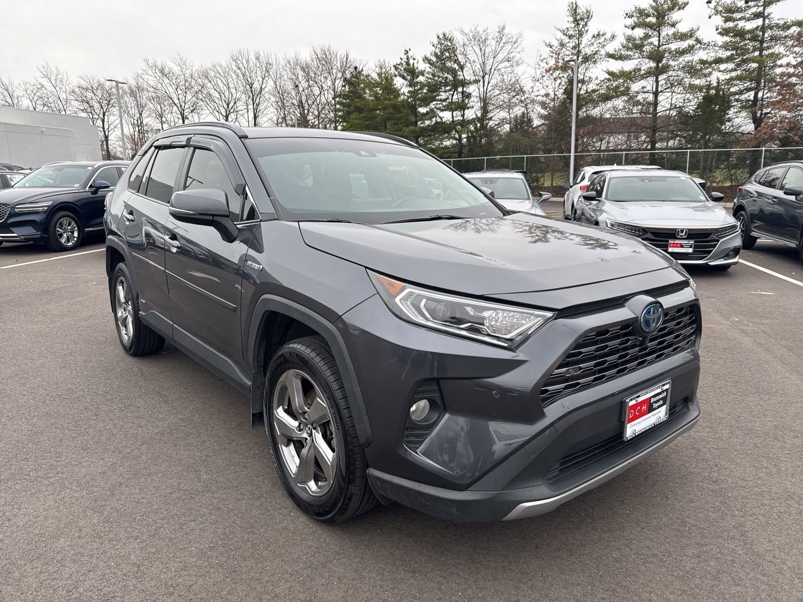 Thumbnail: 2019 Toyota RAV4 - 2