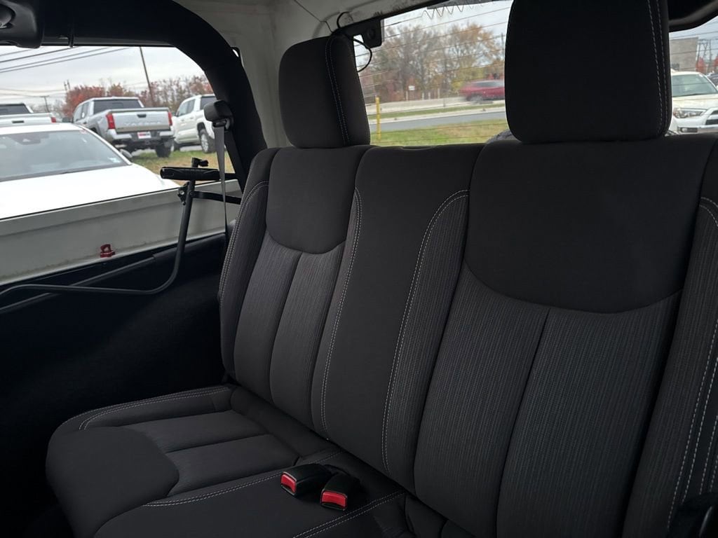 Thumbnail: 2013 Jeep Wrangler - 20