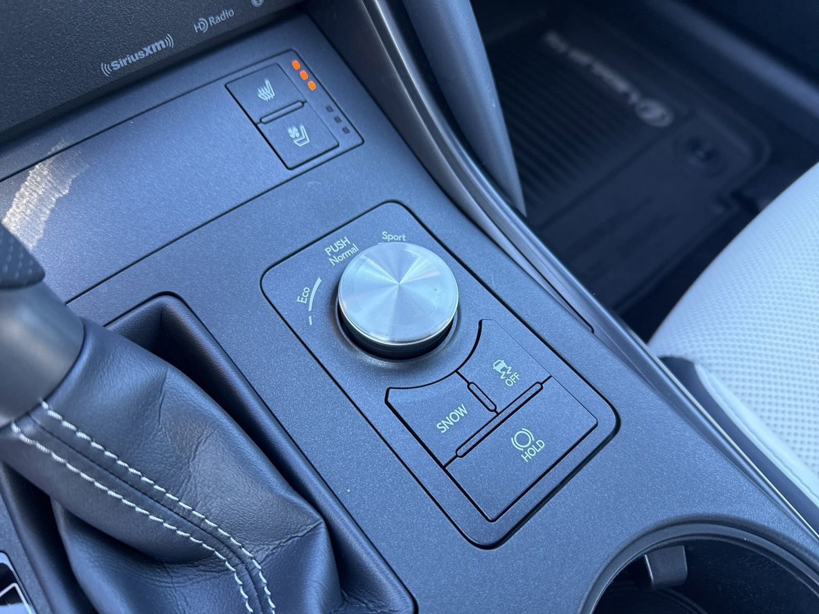 Thumbnail: 2023 Lexus IS - 29