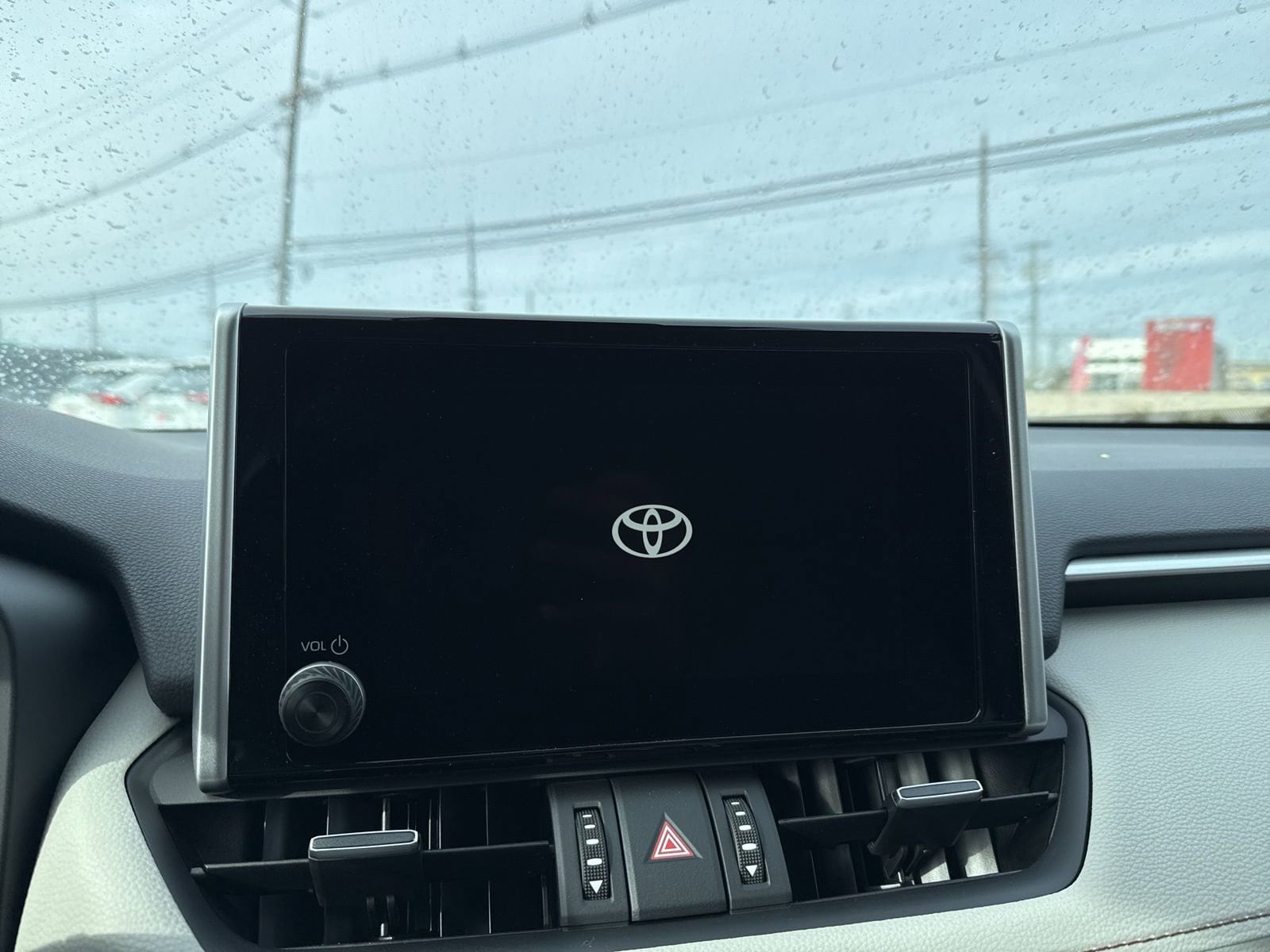 Thumbnail: 2025 Toyota RAV4 - 18