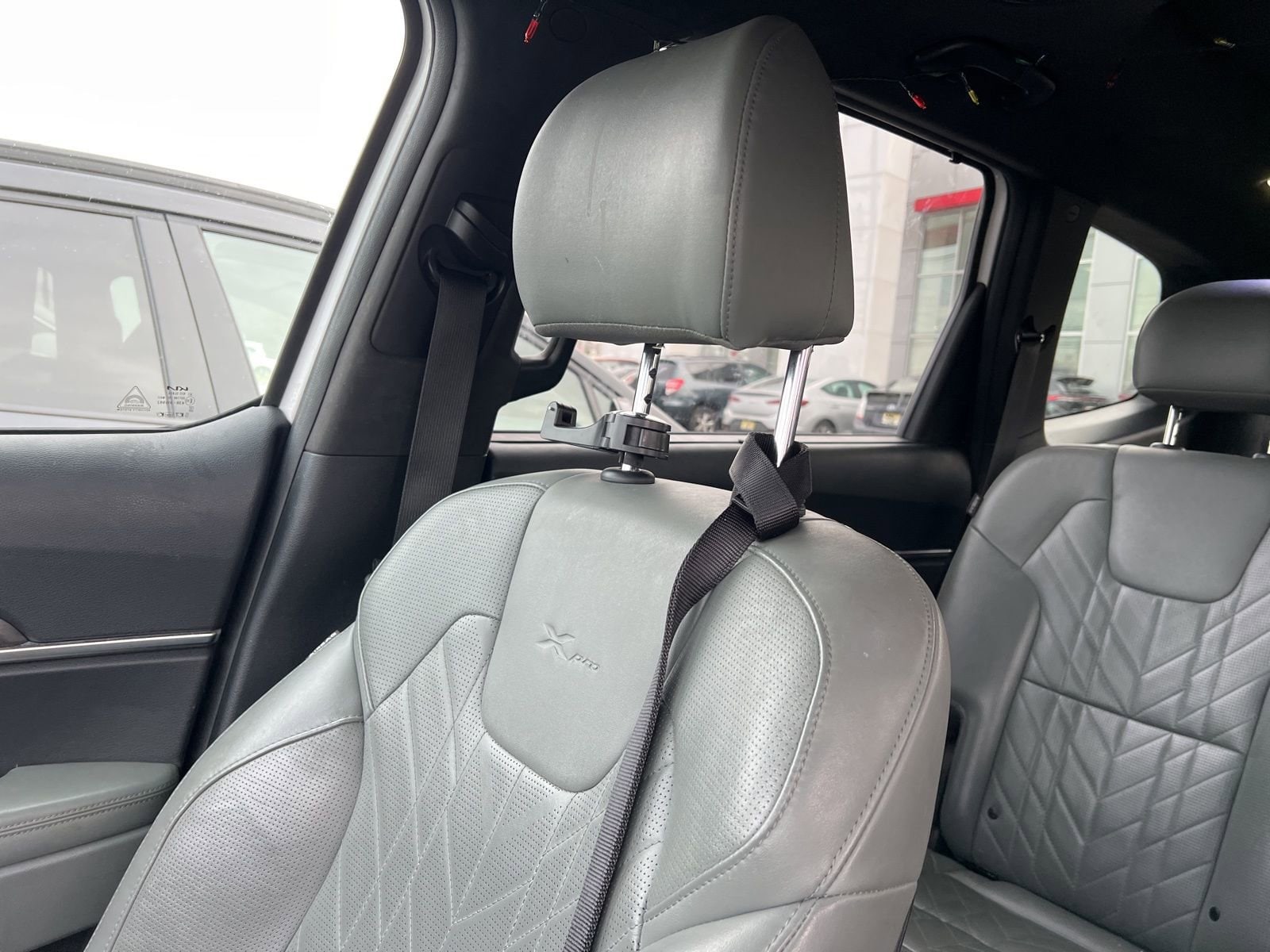 Thumbnail: 2023 Kia Telluride - 14