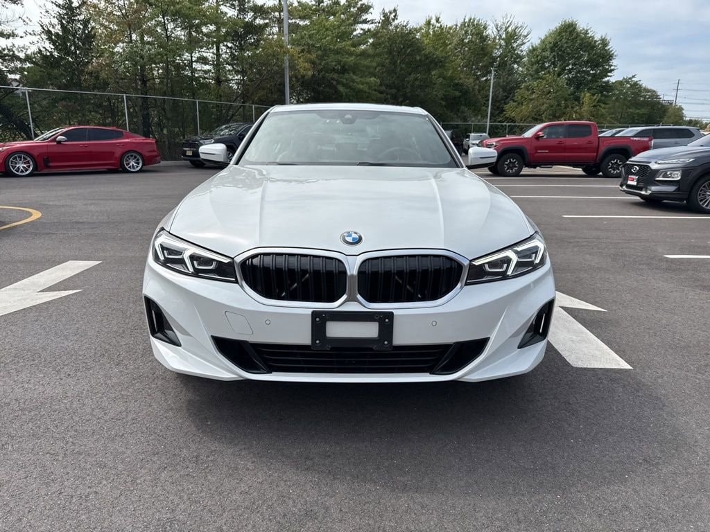 Thumbnail: 2023 BMW 3 Series - 13