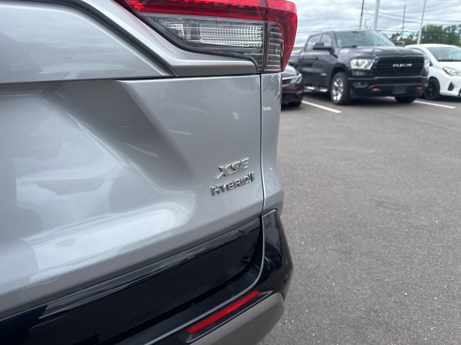 Thumbnail: 2024 Toyota RAV4 - 13