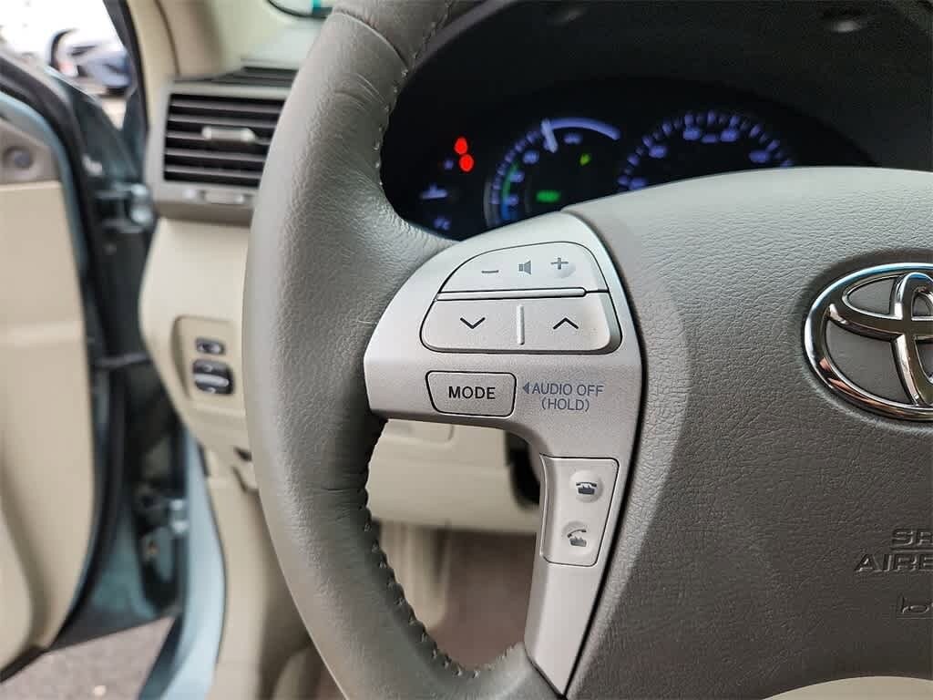 Thumbnail: 2011 Toyota Camry - 25