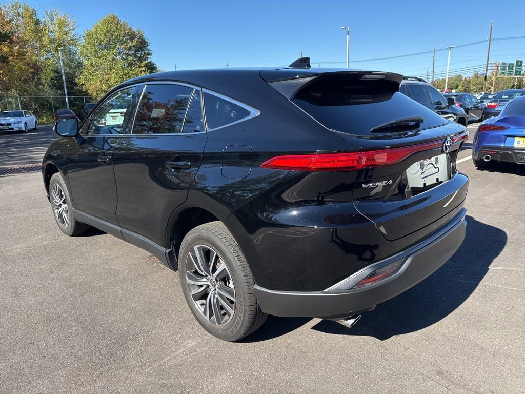 Thumbnail: 2023 Toyota Venza - 13