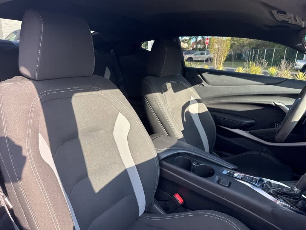 Thumbnail: 2022 Chevrolet Camaro - 19
