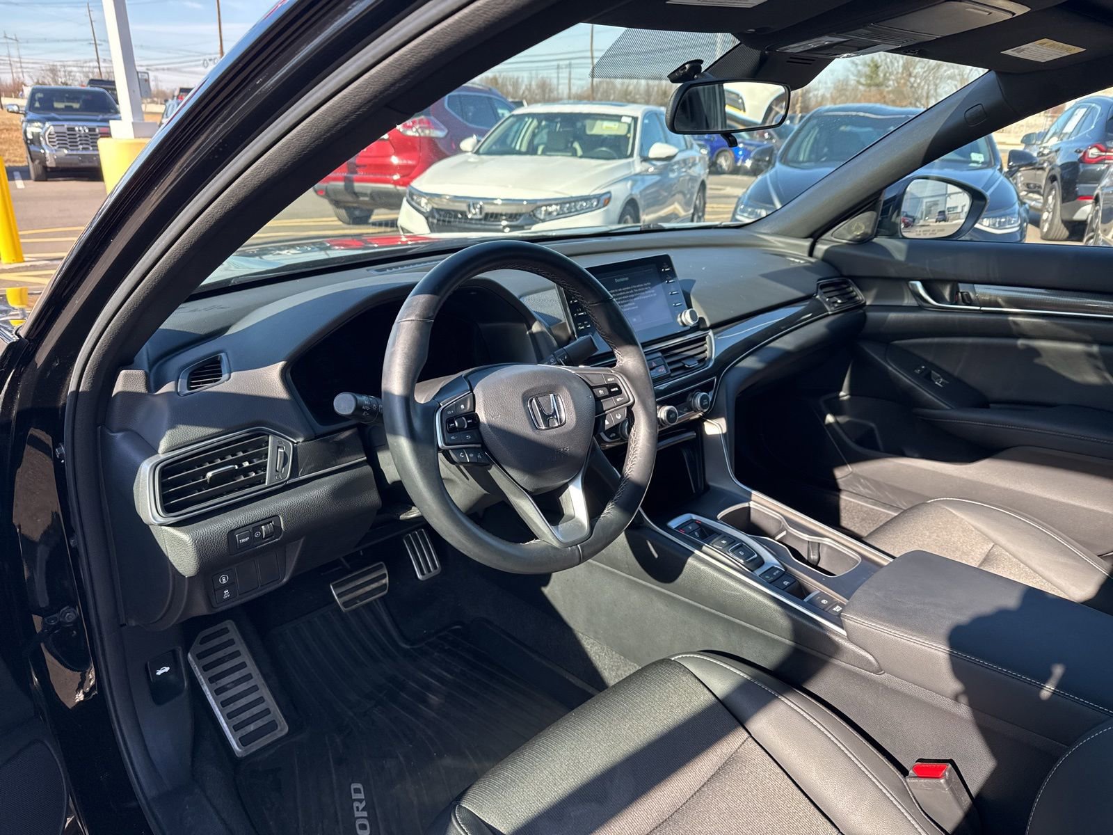 Thumbnail: 2022 Honda Accord - 17