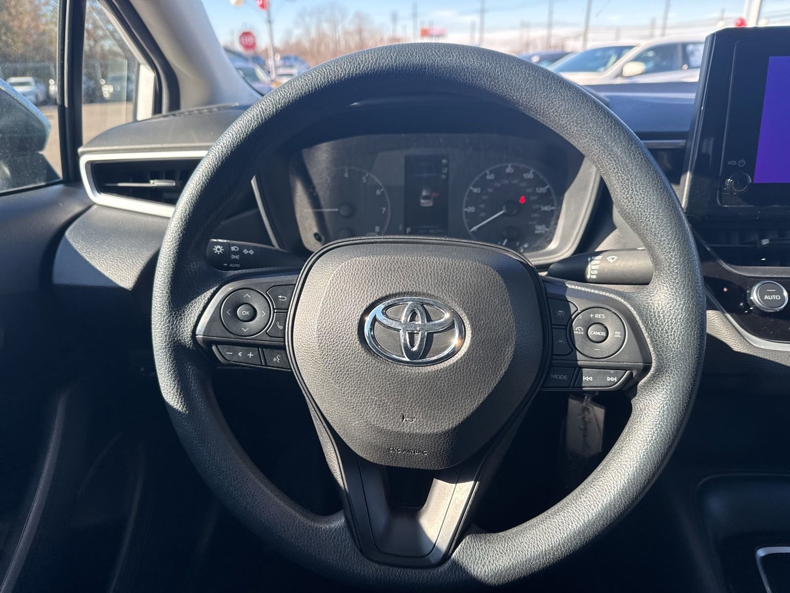 Thumbnail: 2023 Toyota Corolla - 22