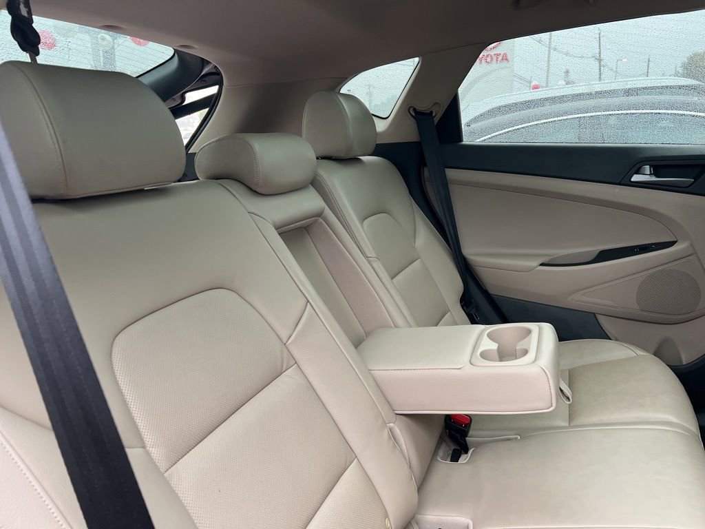 Thumbnail: 2016 Hyundai Tucson - 20
