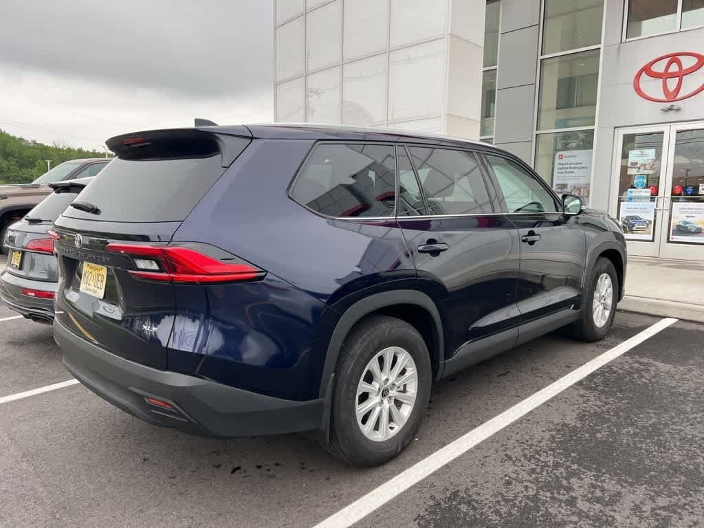 2024 Toyota Grand Highlander XLE 3