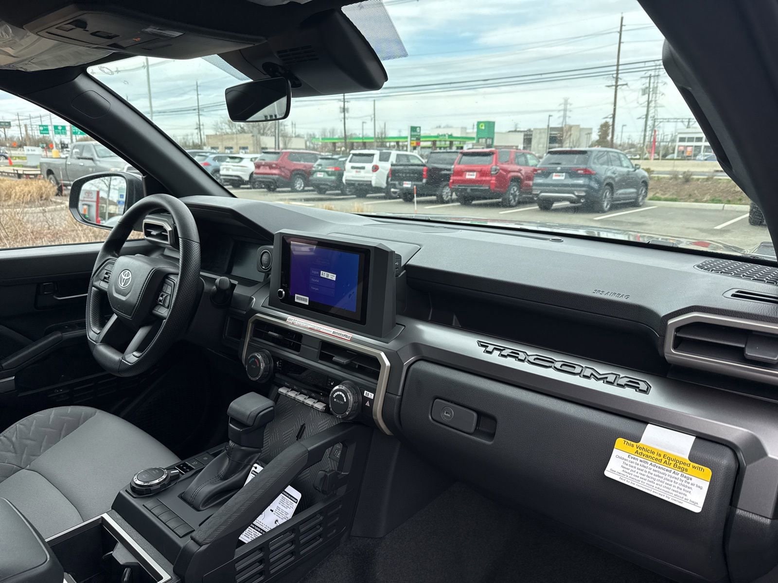 2026 Toyota Tacoma SR5 - Photo 13