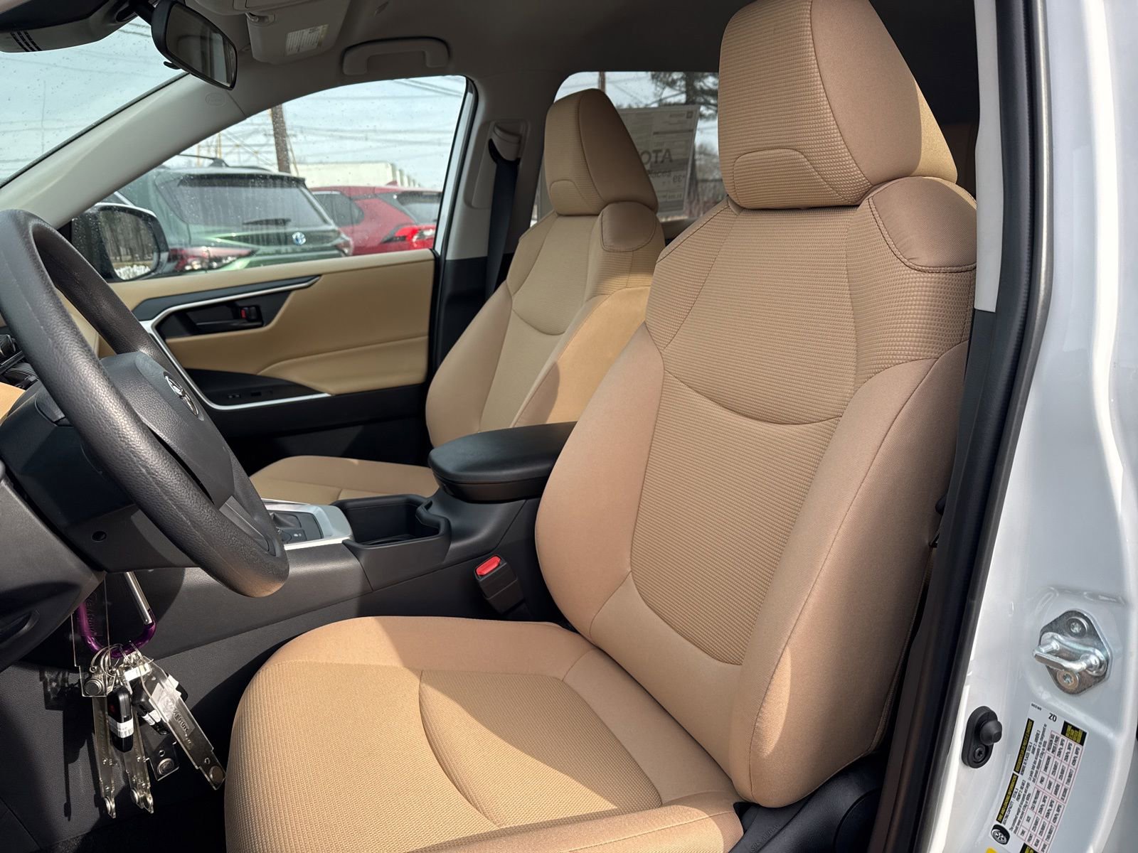 Thumbnail: 2025 Toyota RAV4 - 11