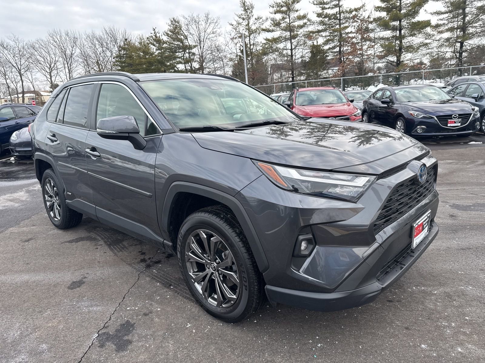 Thumbnail: 2022 Toyota RAV4 - 3