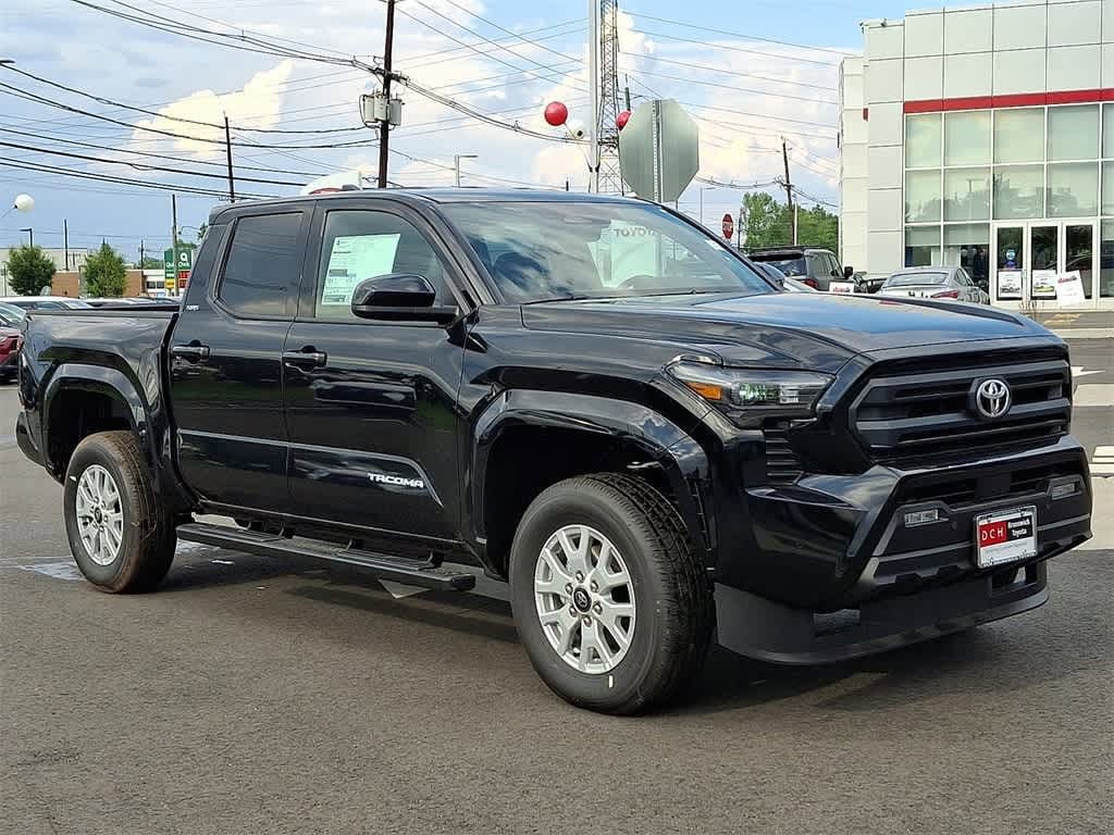 Thumbnail: 2025 Toyota Tacoma - 2