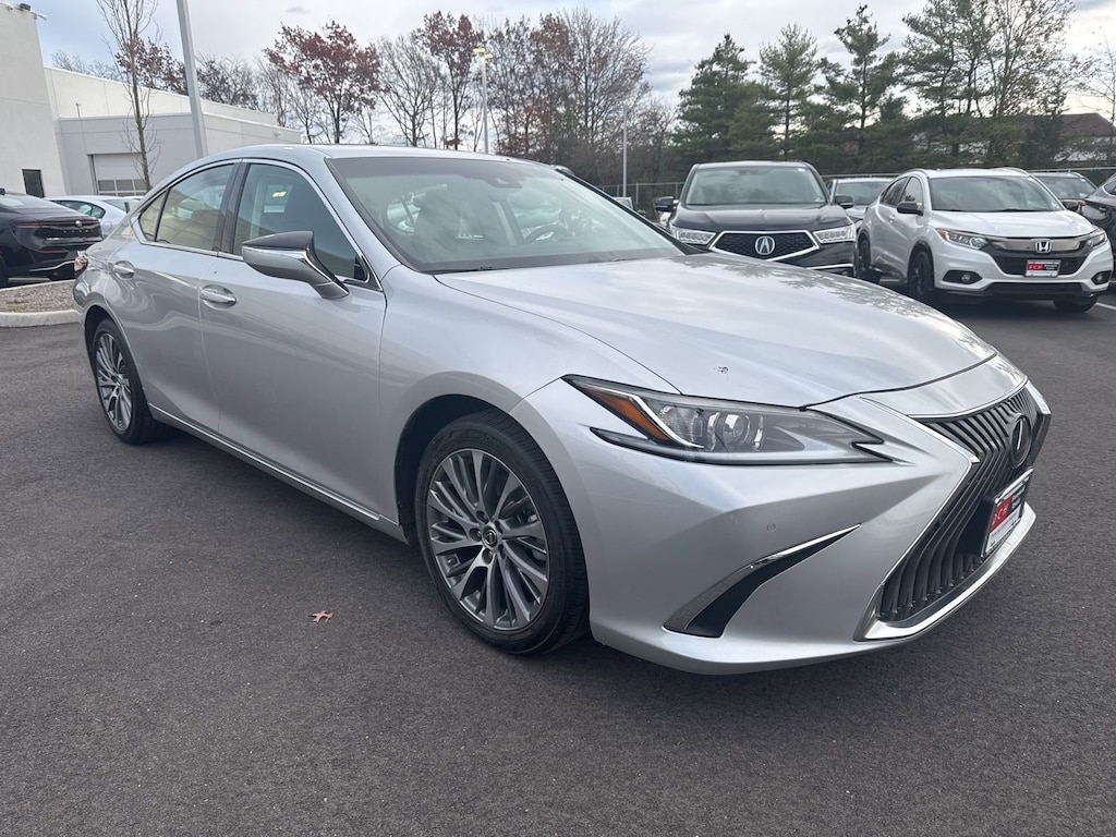 Used 2020 Lexus ES 350 Sedan