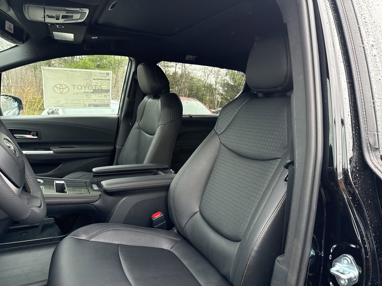 Thumbnail: 2026 Toyota Sienna - 13