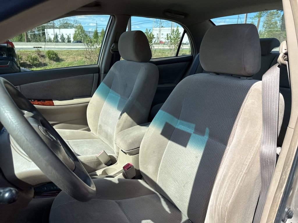 Thumbnail: 2005 Toyota Corolla - 17