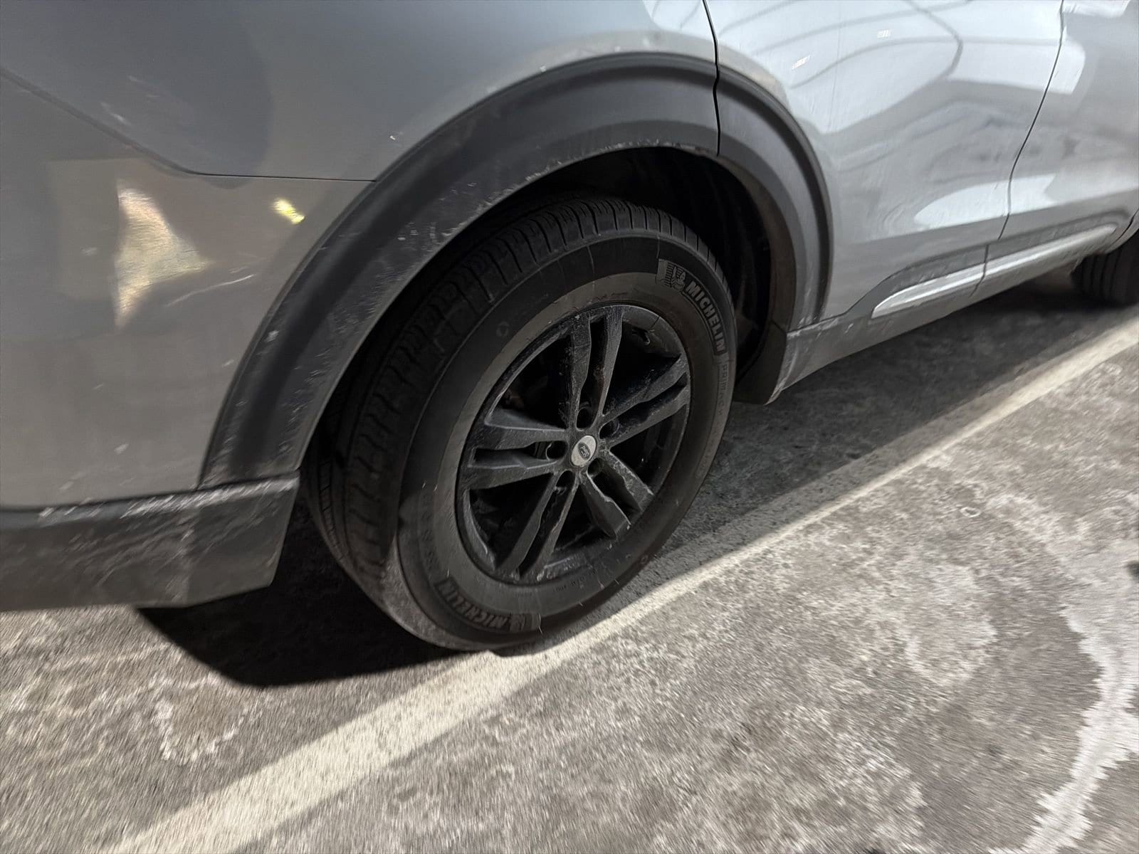 Thumbnail: 2023 Ford Explorer - 19