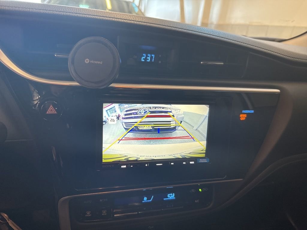 Thumbnail: 2018 Toyota Corolla - 6