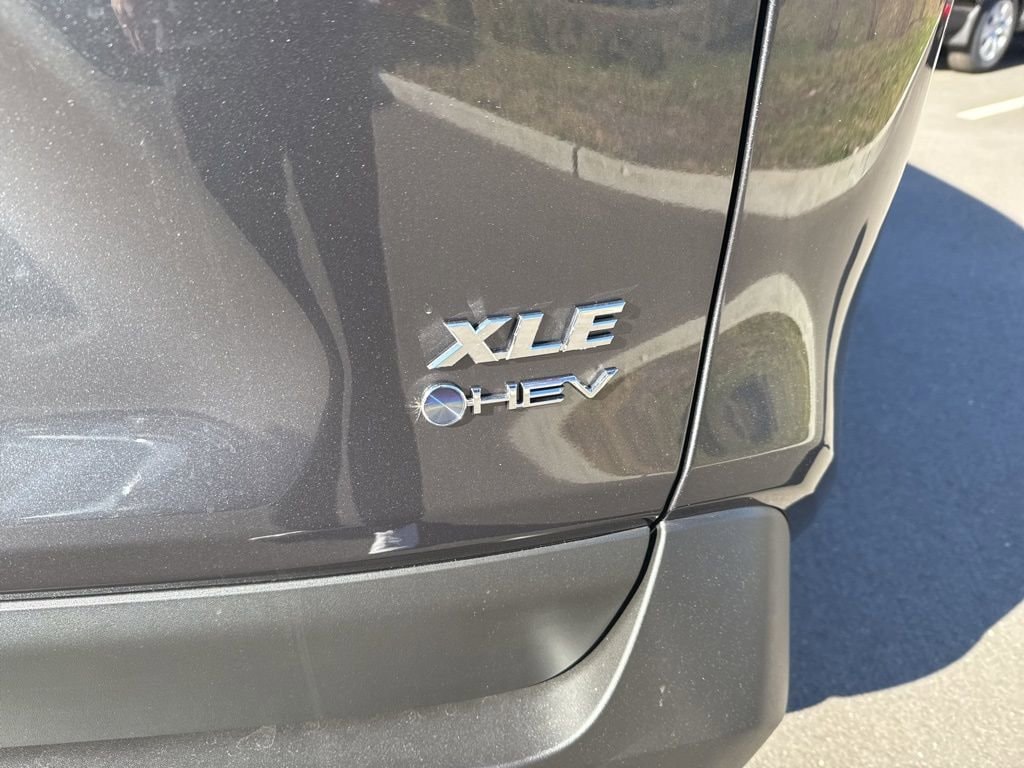 Thumbnail: 2025 Toyota RAV4 - 7