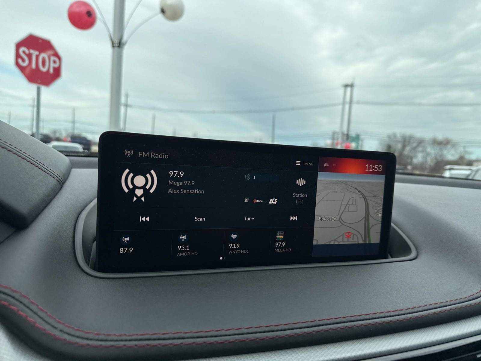 Thumbnail: 2023 Acura MDX - 27