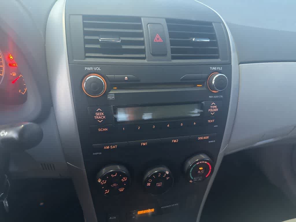 Thumbnail: 2010 Toyota Corolla - 13