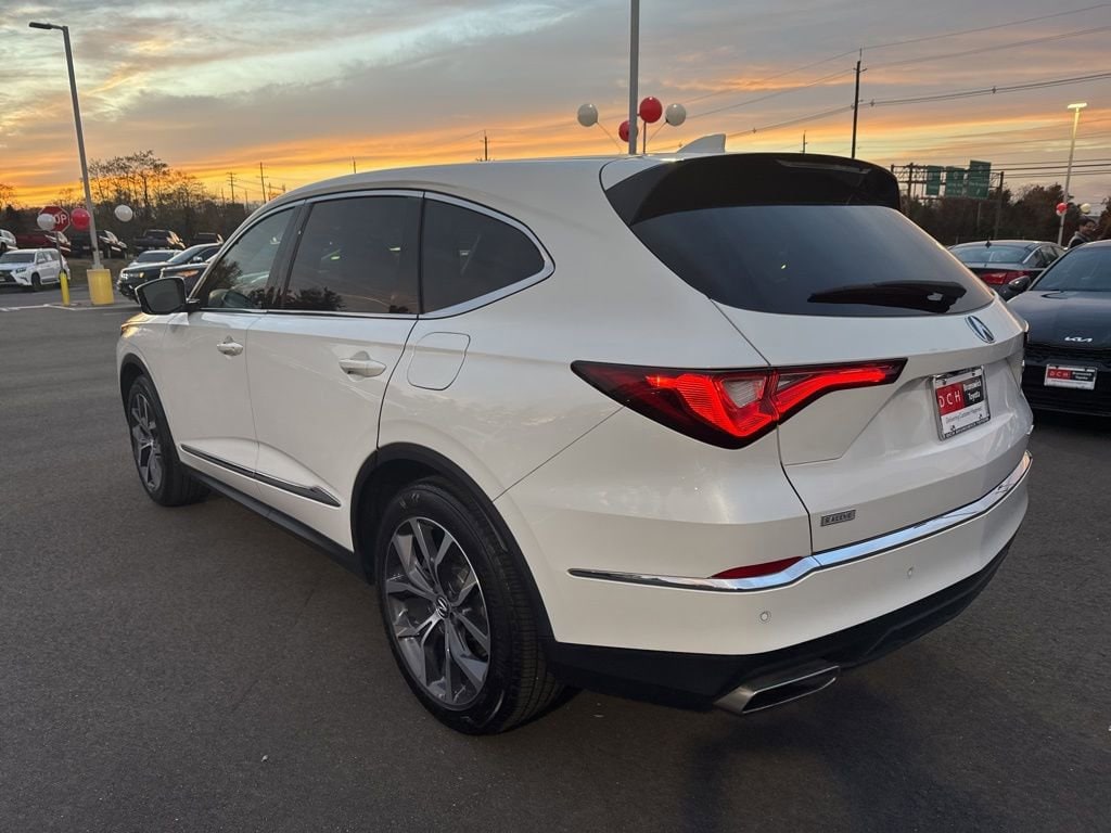 Thumbnail: 2022 Acura MDX - 13