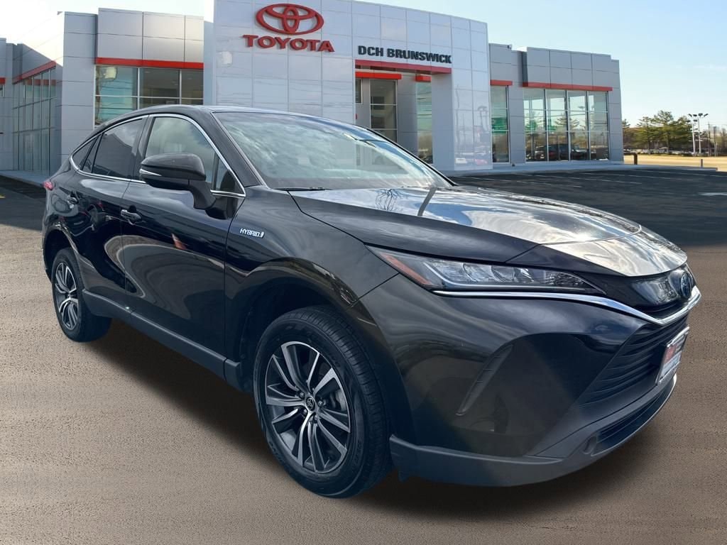 Thumbnail: 2021 Toyota Venza - 3