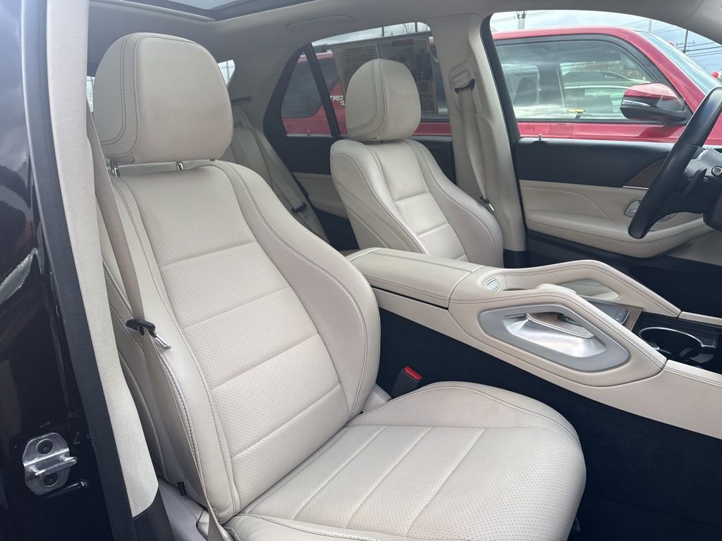 Thumbnail: 2022 Mercedes-Benz GLE - 19