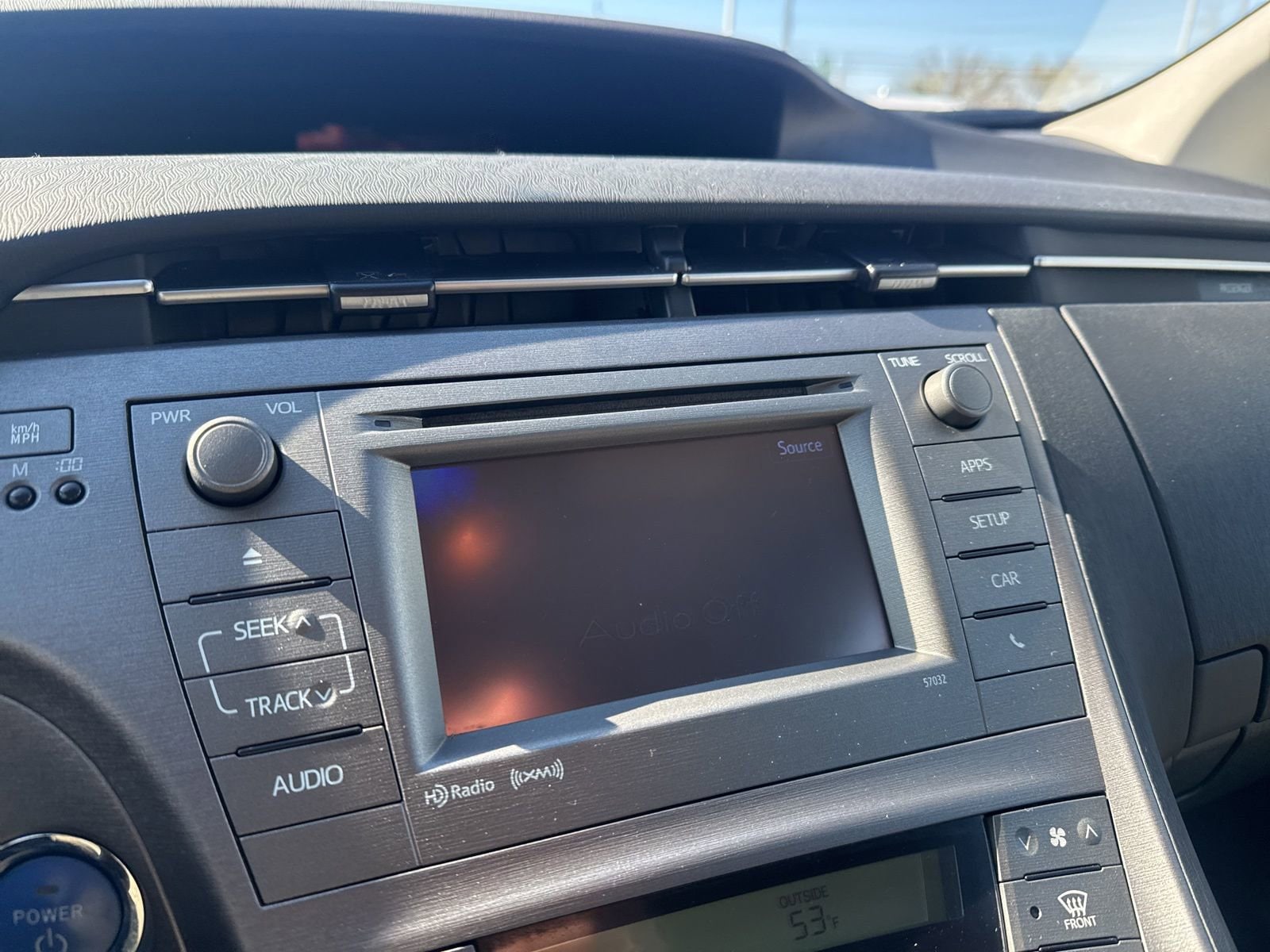 Thumbnail: 2015 Toyota Prius - 26